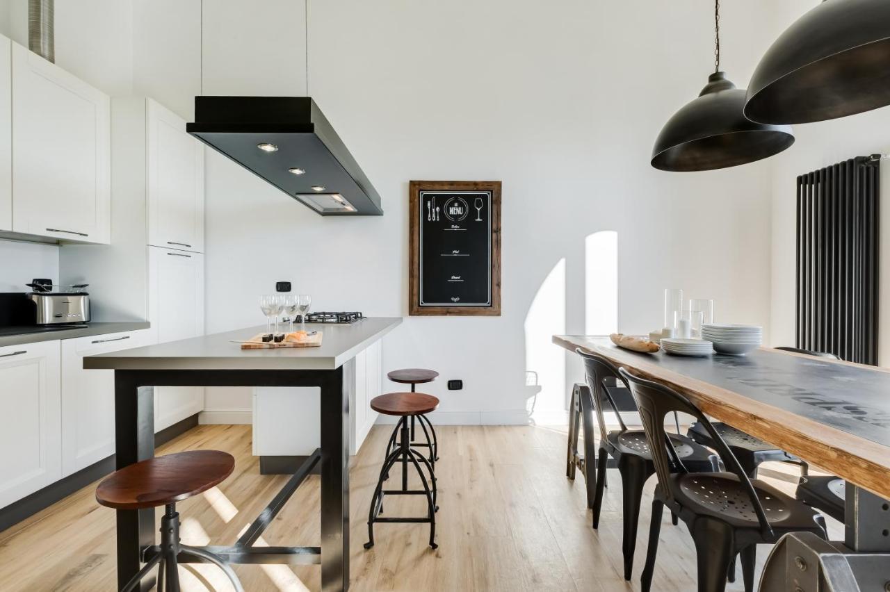 Bmga L Glam Industrial 3-Bed Apartment In Termini Roma Exterior foto